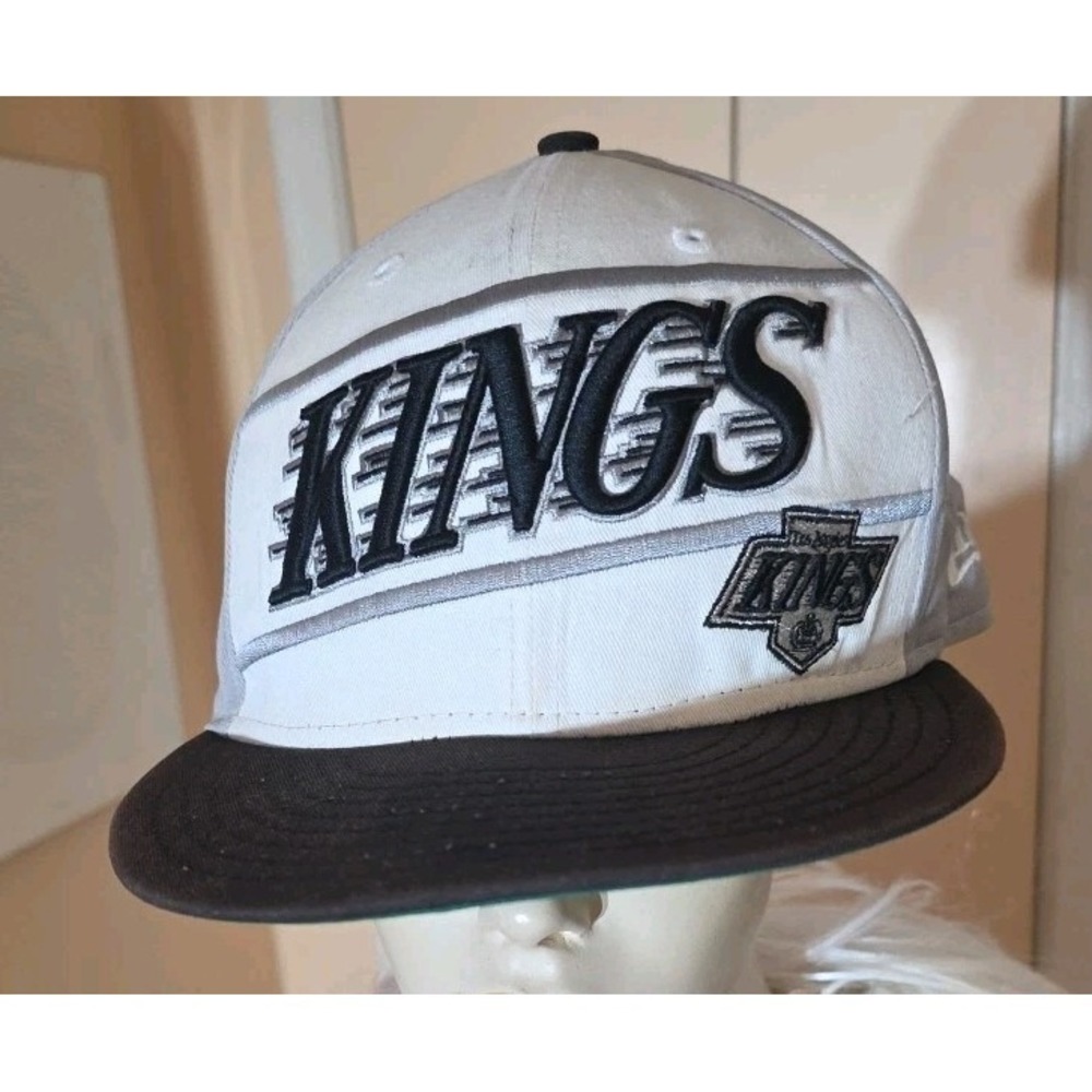 Vintage Hockey Los Angeles Kings New Era Fitted Hat Cap Size Snap Back One Size
